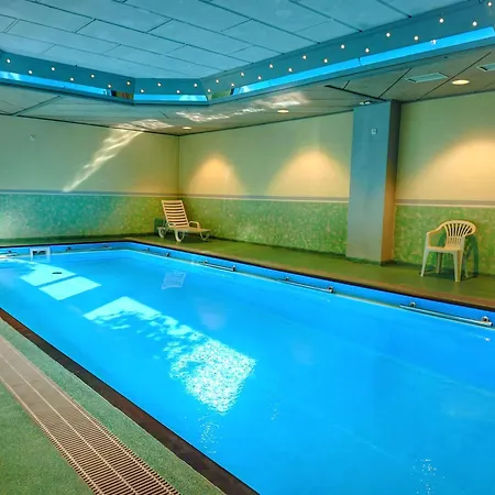 Relax - Orange Mit Pool Und Sauna Apartmán *